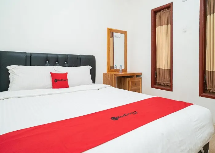 Reddoorz Syariah At Sulfat Malang Hotel